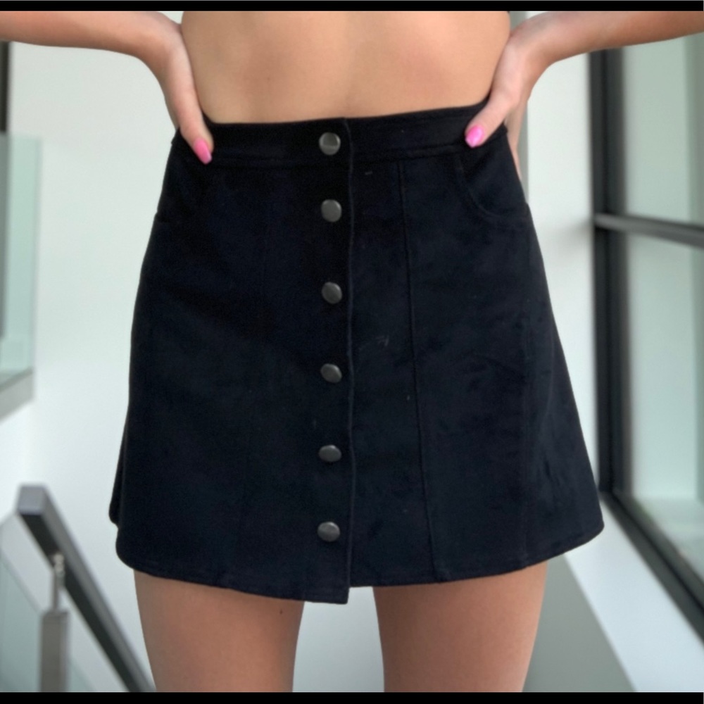 Black Button Up Skirt ❥